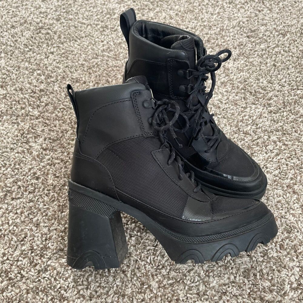 Size 6 / Women's Sorel Brex Heel Lace Boots
